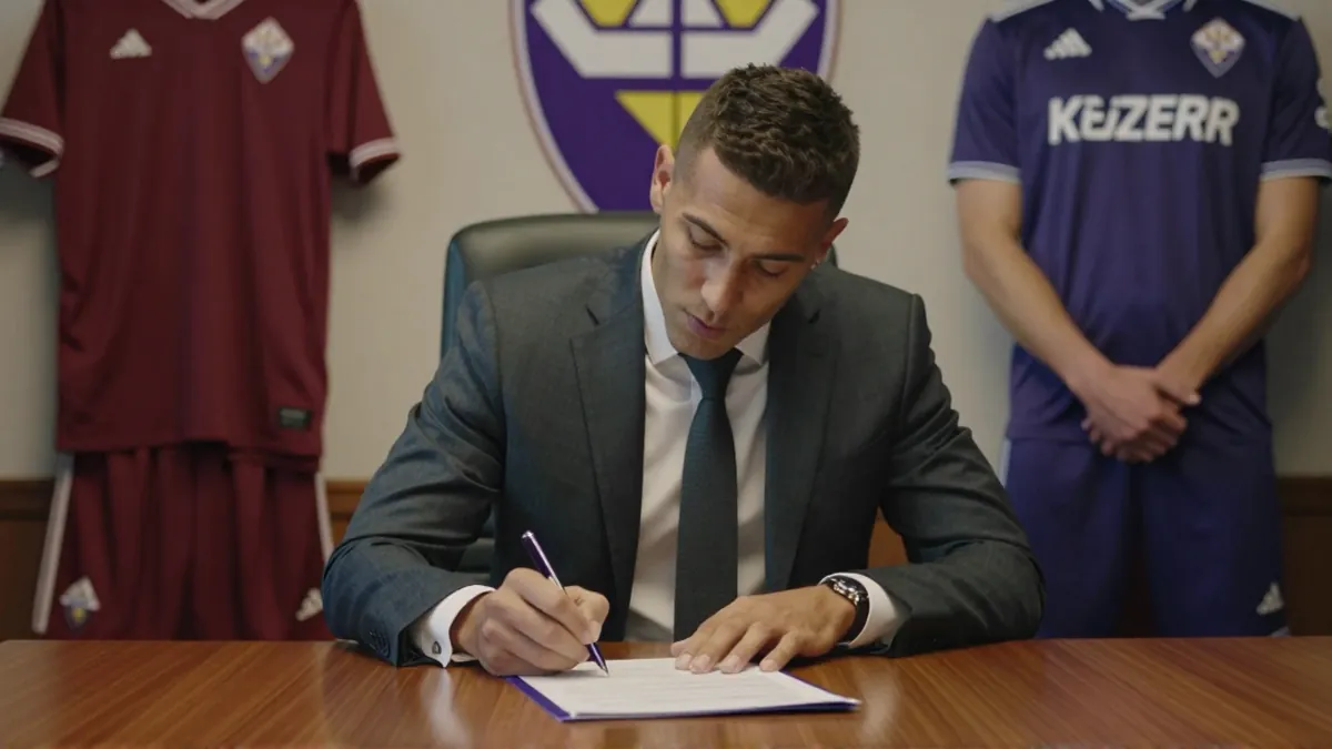 Burnley eyes Fiorentina offer as transfer window heats up
