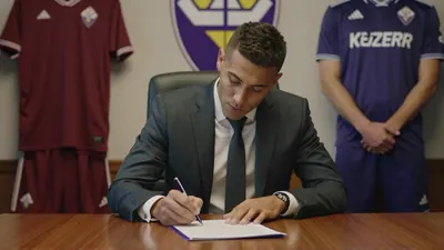 Burnley eyes Fiorentina offer as transfer window heats up